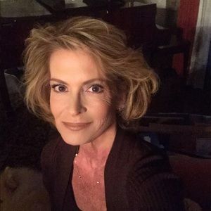 Meet your Posher, Janet